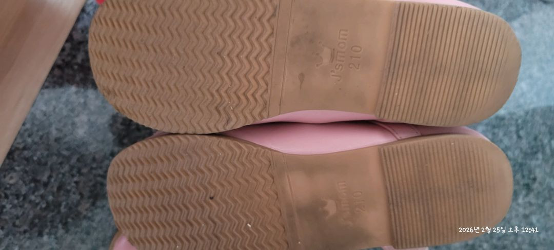 여아 쌍둥이(딸둥이)신발 200~210사이즈)--1