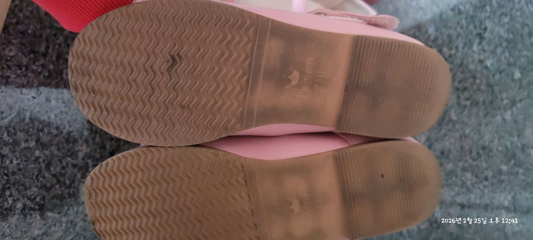 여아 쌍둥이(딸둥이)신발 200~210사이즈)--2