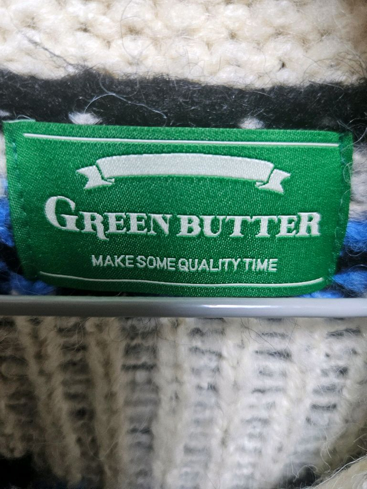 그린버터 니트가디건 이미지