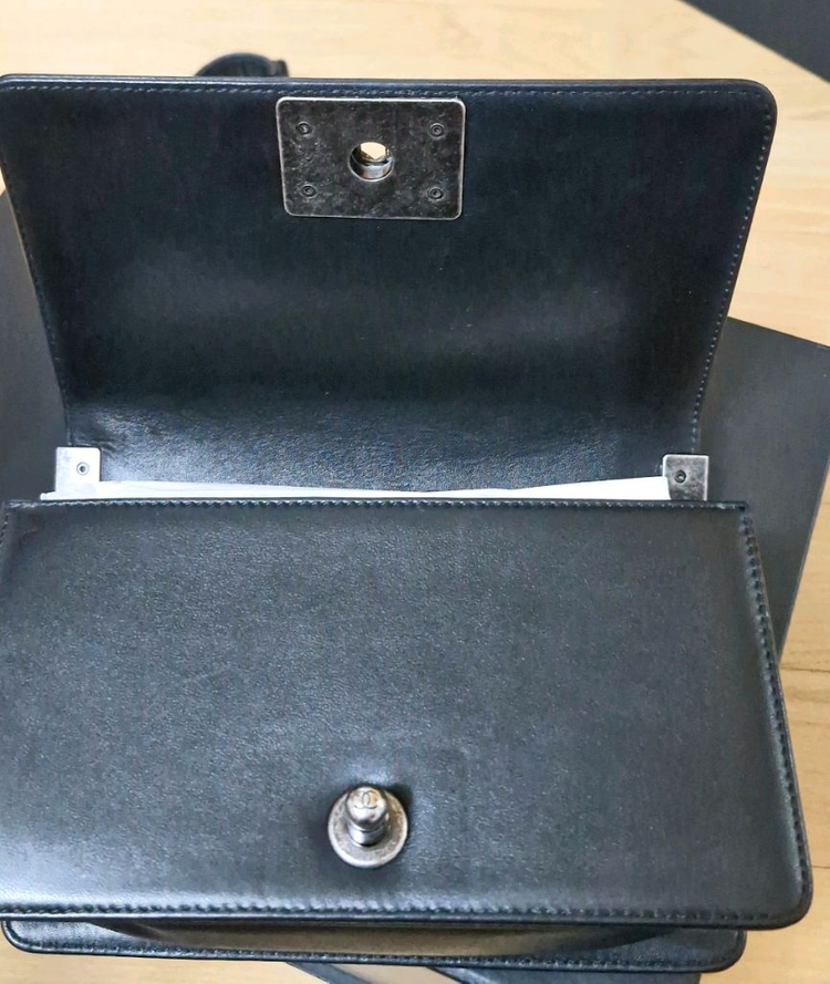 샤넬 보이백 스몰 카프스킨 엔틱 23번대--4