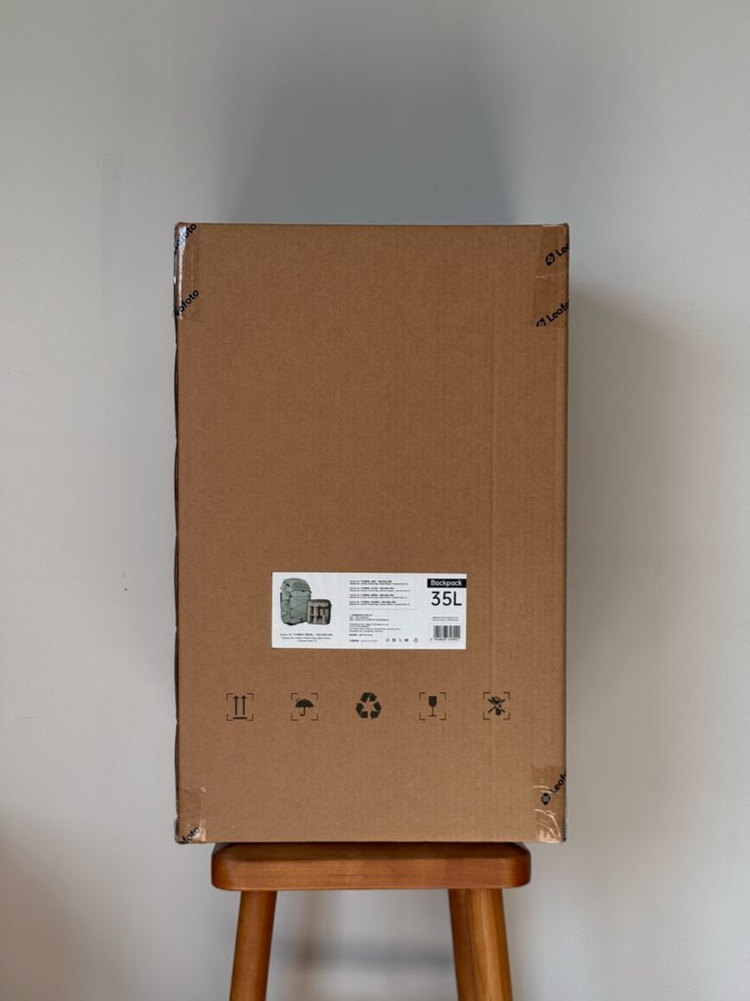 레오포토 카메라 백팩 35L 미개봉 새제품--2