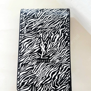 15000₩뷰티정품 입생로랑 카드지갑 립스틱파우치 거울파우치 새상품 이미지