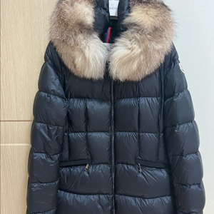 몽클레어 폭스퍼 보에드 1사이즈 블랙 이미지