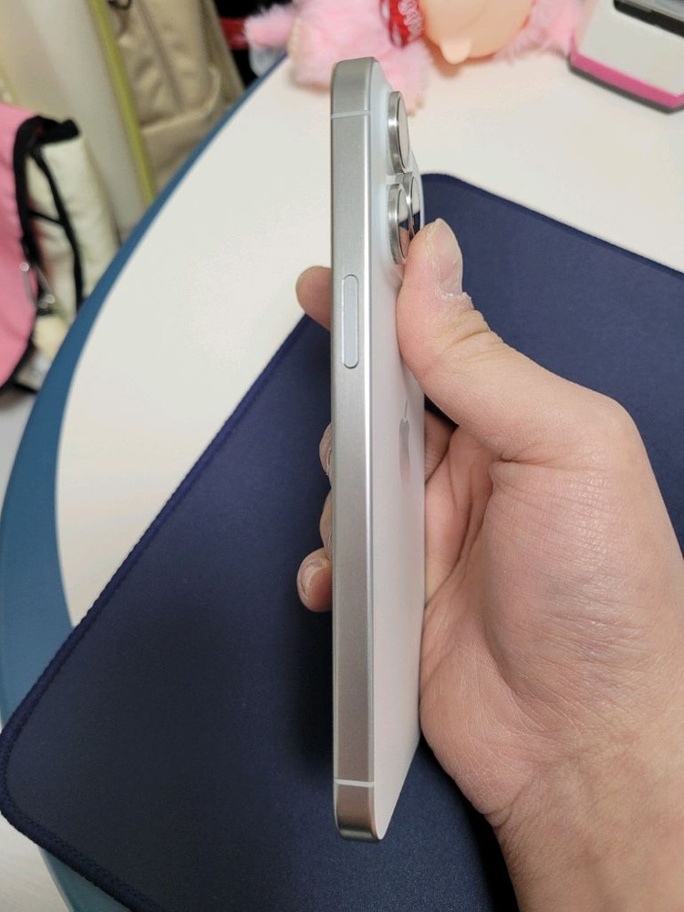 아이폰 15 Pro Max 256GB 판매 마지막 가격내림--5