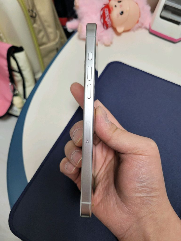 아이폰 15 Pro Max 256GB 판매 마지막 가격내림--7