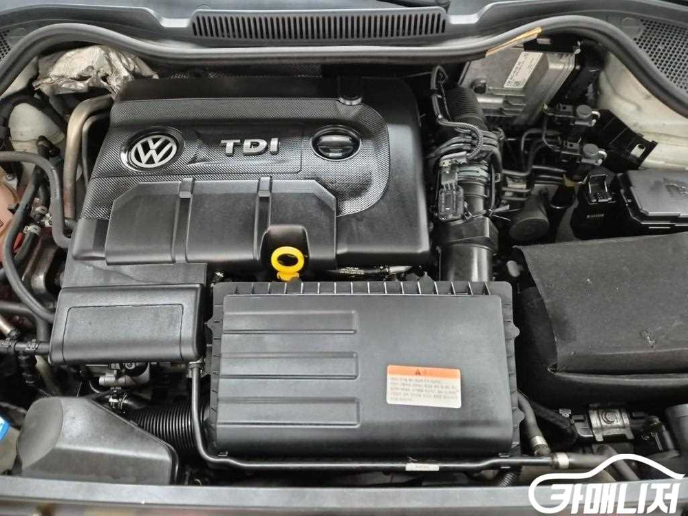 [폭스바겐]폴로 1.4 TDI 블루모션 R-LINE (5인승) #2026년특가--4