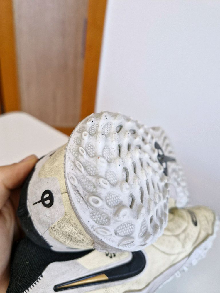 나이키 티엠포 레전드 10 tf 풋살화--3