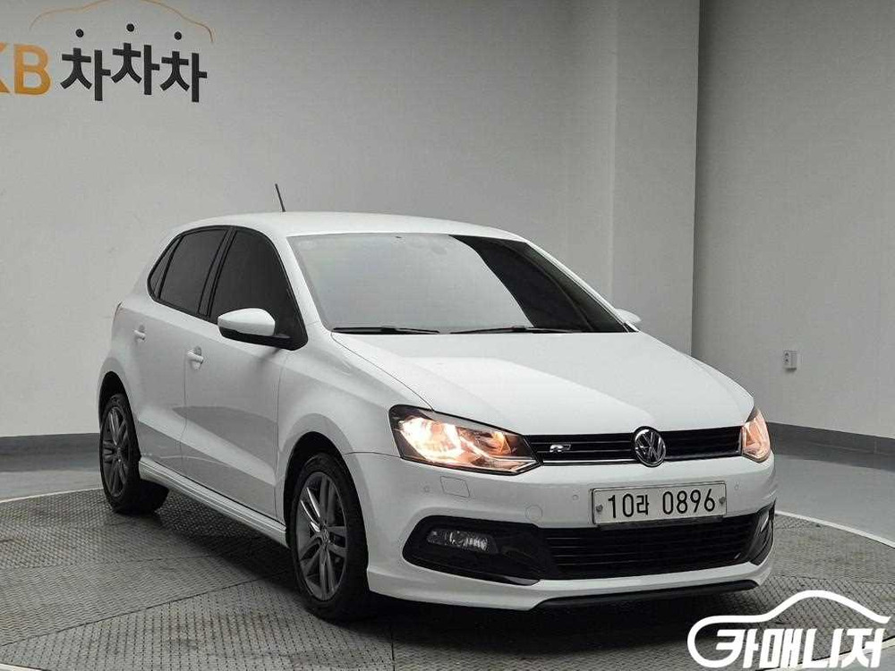 [폭스바겐]폴로 1.4 TDI 블루모션 R-LINE (5인승) #2026년특가--3