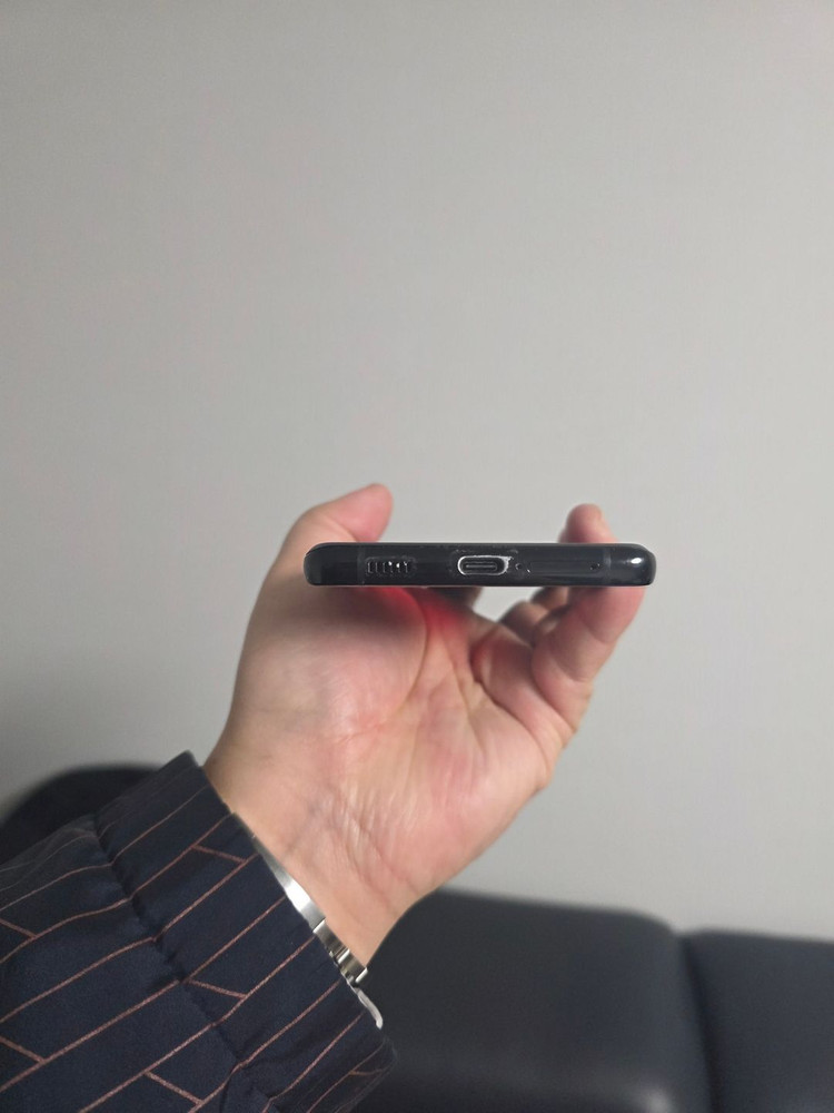 갤럭시 S21울트라 팬텀블랙 256기가 A급 팔아요~--5