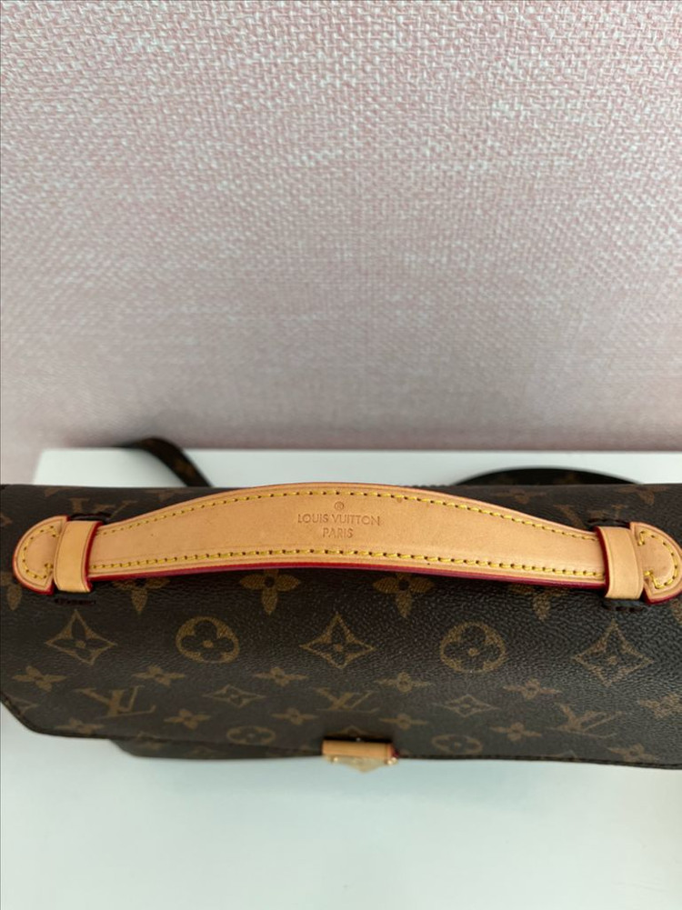 루이비통 포쉐트 메티스백 이미지