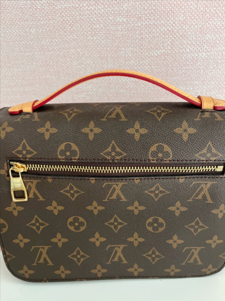 루이비통 포쉐트 메티스백 이미지