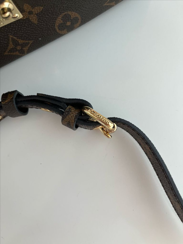 루이비통 포쉐트 메티스백 이미지