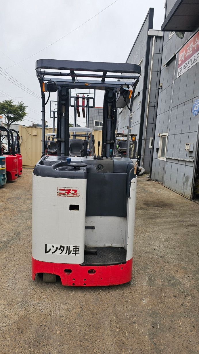 배터리 2020년식 신형 니찌유 입식 1.5톤 전동지게차 삼단마스트5M인상 550만--5