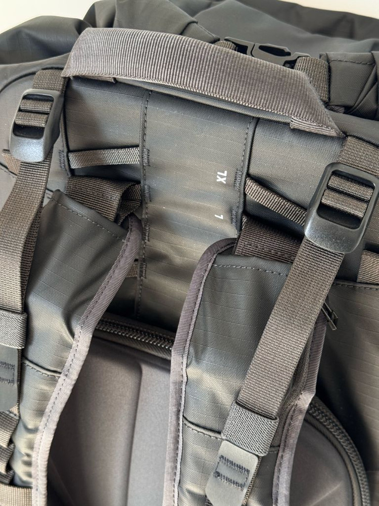 시모다 액션 V2 X50 + 라지 인서트 카메라 백팩--3