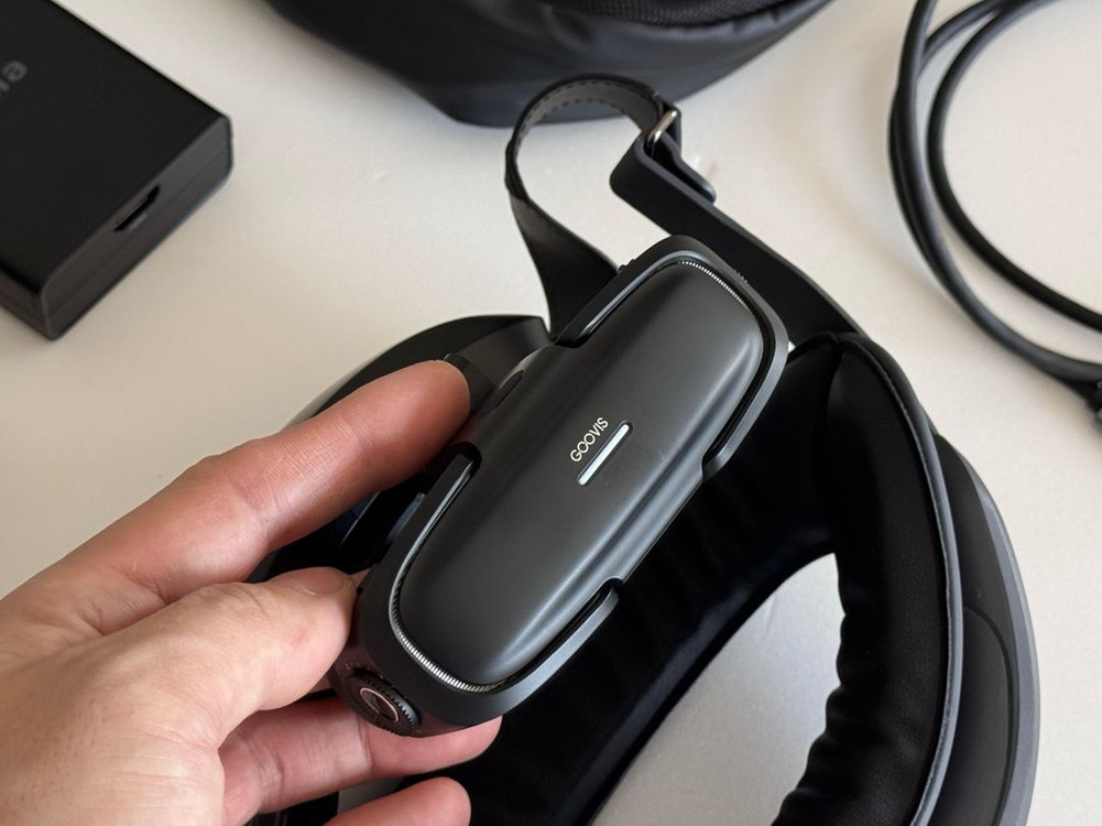 구비스 아트 헤드 마운트 디스플레이 블랙 풀셋--3