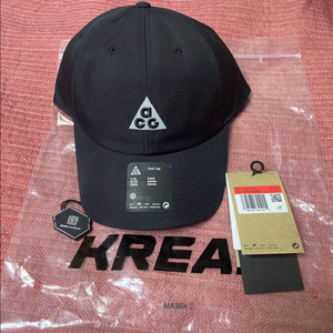 [L-XL] 나이키 ACG 클럽 언스트럭처 캡 블랙 팝니다.