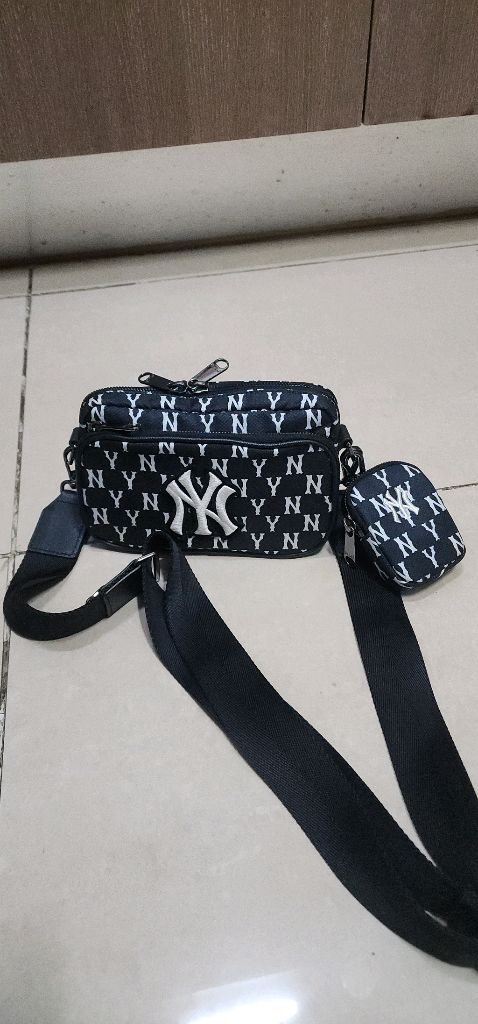 MLB 모노그램 미니크로스백/ 야구모자 등--0