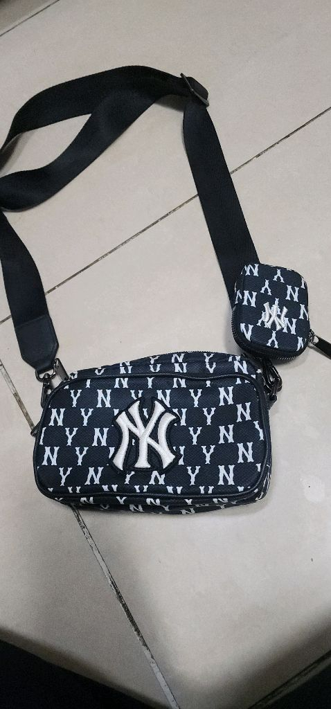 MLB 모노그램 미니크로스백/ 야구모자 등--3