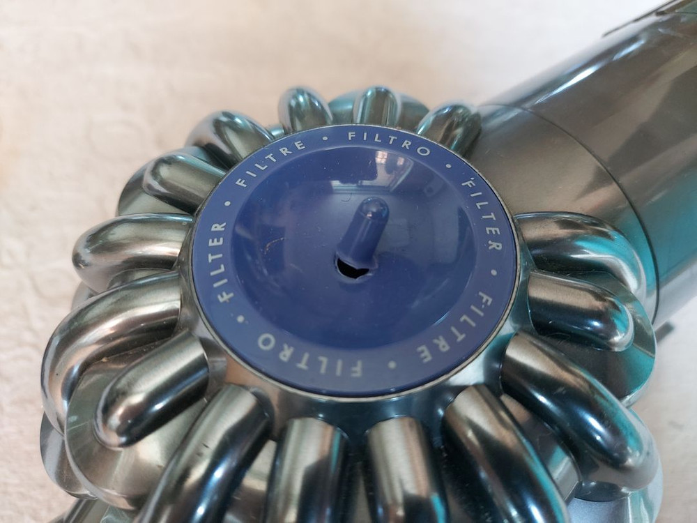 다이슨 dyson V6 / dc62 메인사진 그대로 처분합니다.--4