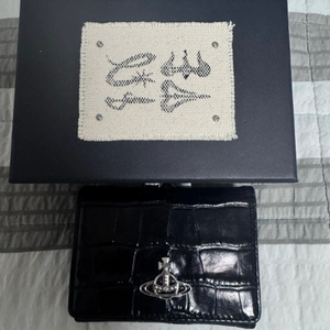 비비안웨스트우드 지갑