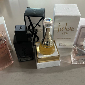 입생로랑 향수, 디올 , 랑콤 일괄