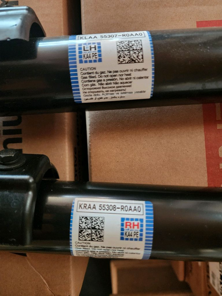 KA4 페이스리프트 카니발 리어쇼바--1