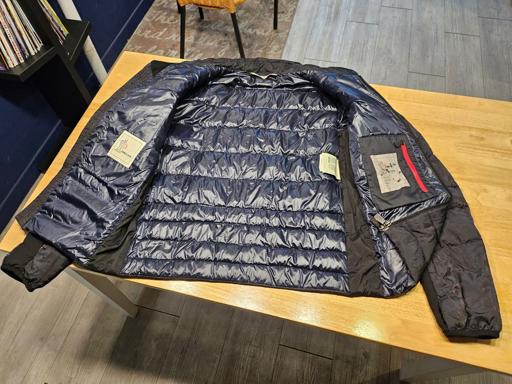 몽클레어 캐리보그보어 패딩(정품)마지막가격--3