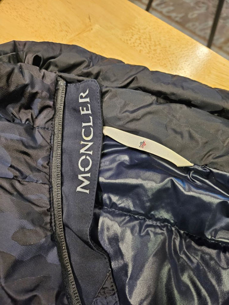 몽클레어 캐리보그보어 패딩(정품)마지막가격--6