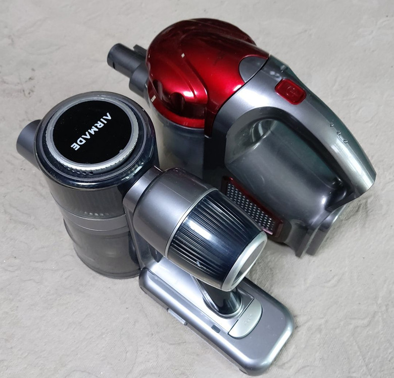 부품용(DIY용) 무선 청소기 본체 2개 일괄 처분--0