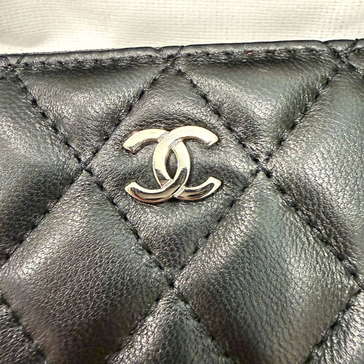 샤넬 램스킨 은장 지퍼돌이 카드지갑 풀박스 새상품 이미지