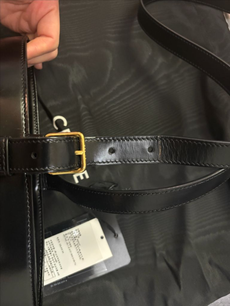 셀린느 버킷백 트라이엄프 이미지