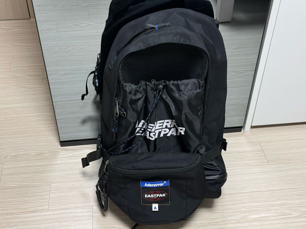 아더에러 이스트팩 슬링백--1