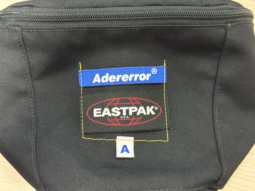 아더에러 이스트팩 슬링백--6