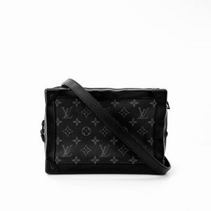 LV 루이비통 이클립스 모노그램 소프트 트렁크 크로스백 메신저백 블랙