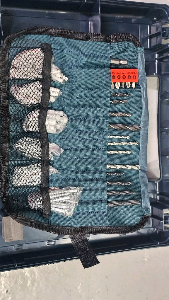 보쉬 GSB 10,8 2 li 충전식 전동공구 세트 이미지