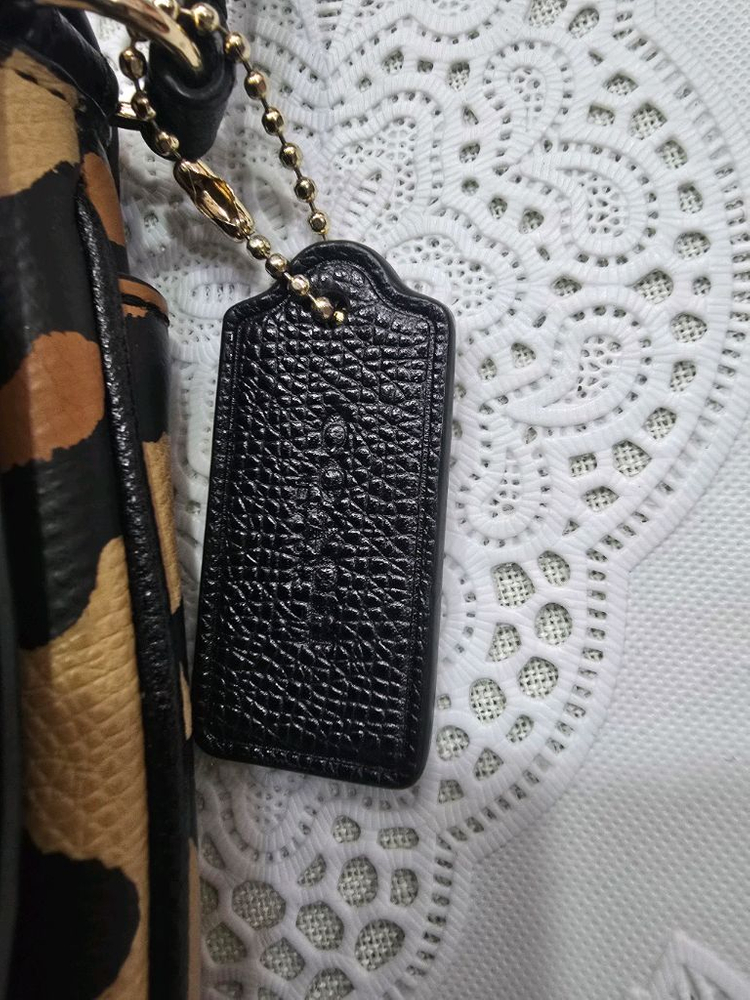 코치 가죽 미니 크로스백--3