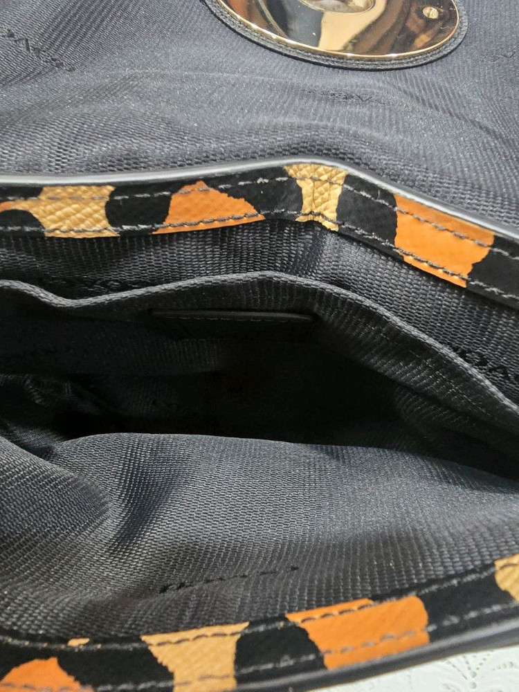 코치 가죽 미니 크로스백--7