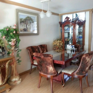 6인용 식탁. 의자 세트