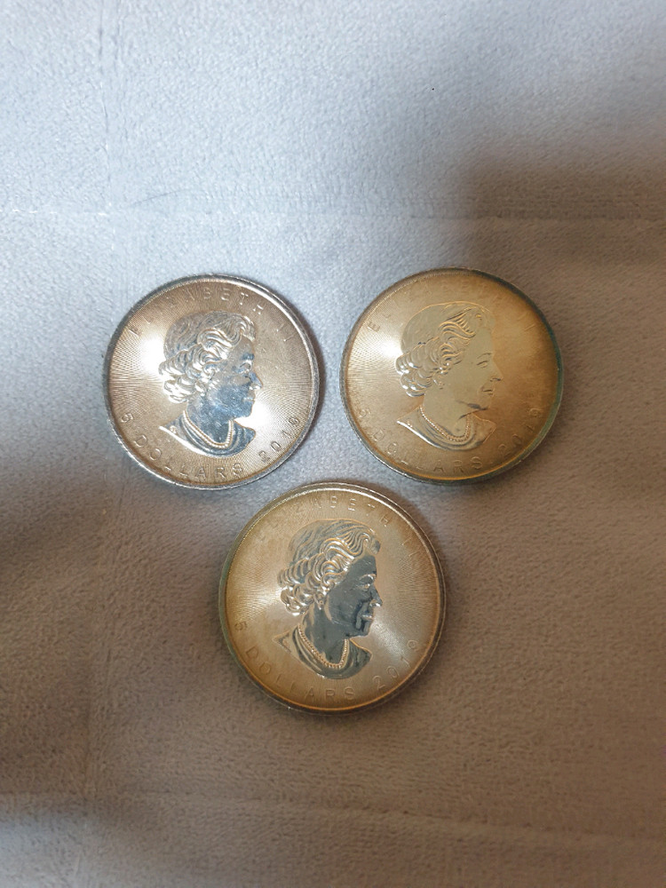 캐나다 메이플 은화 1온스 3개 93.3g 실버바 54만원--1