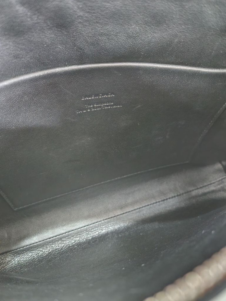 발렌시아가 x 심슨 콜라보 스트랩 공용 클러치백--6