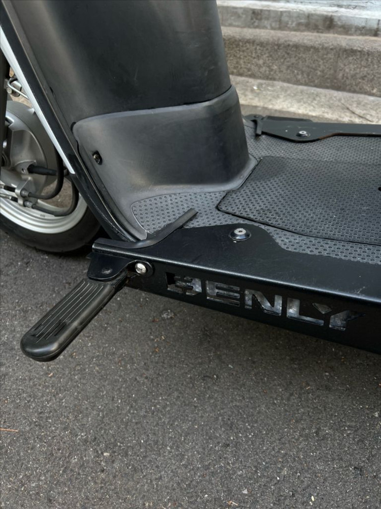 혼다 벤리 107cc 스쿠터 이미지