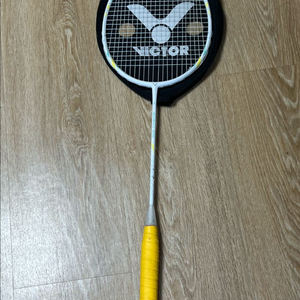 VICTOR 아우라 스피드 8000