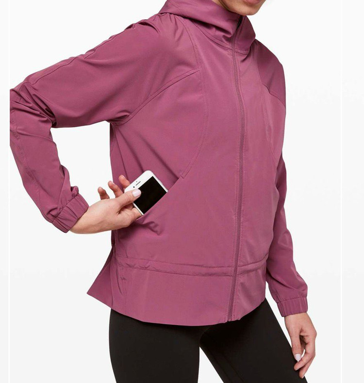 룰루레몬 팩잇업 바람막이 4--6