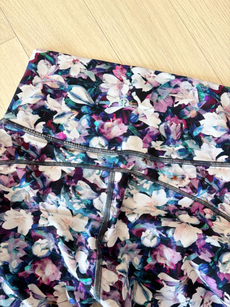 룰루레몬 플로럴 패턴 세트 4--5