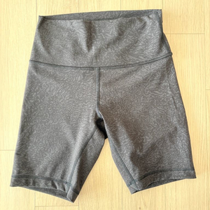 룰루레몬 원더 트레인 하이라이즈 쇼츠
