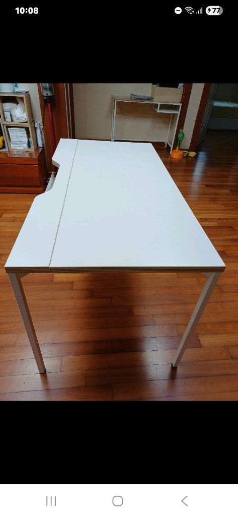 데스커 멀티탭 선반형 책상 저렴하게 드립니다~ 이미지