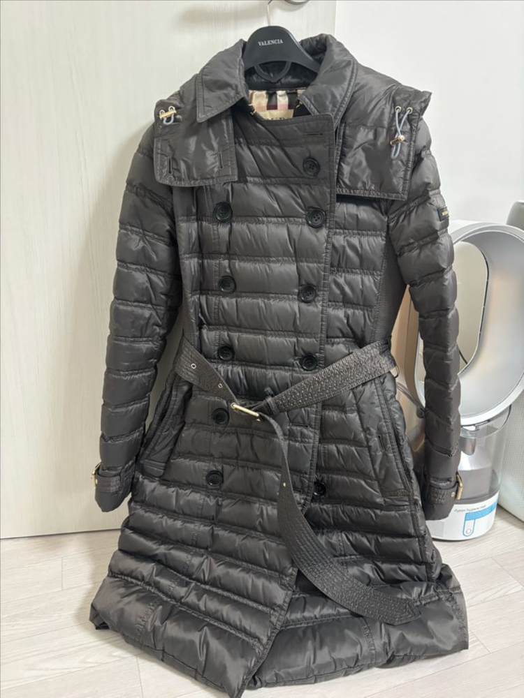 버버리 체스터포드 미드그레이 패딩 xs 이미지