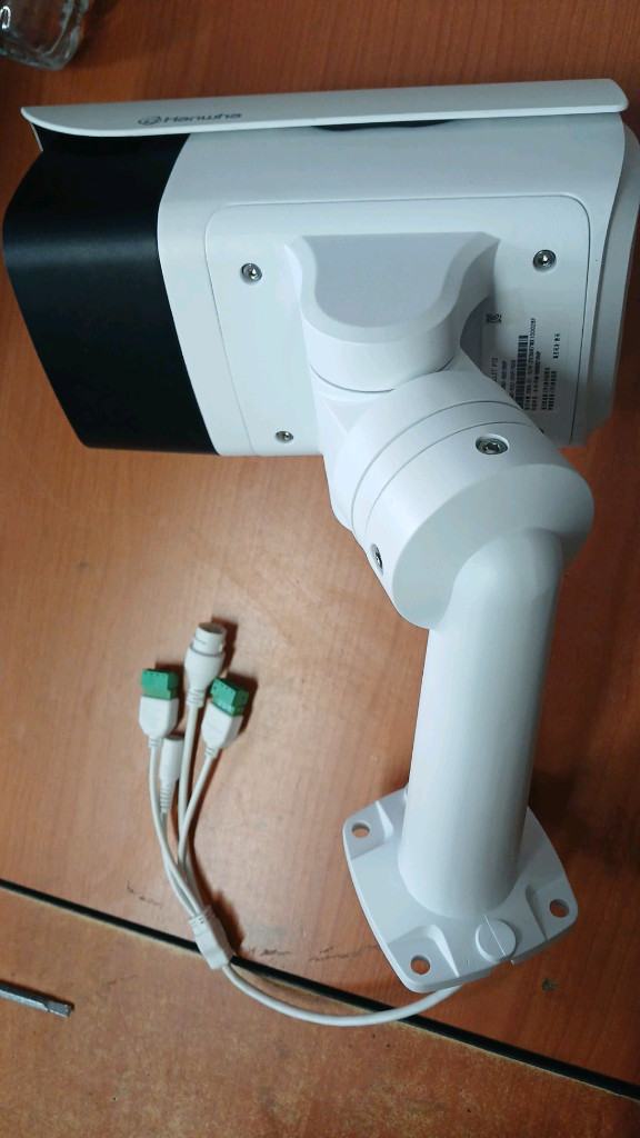 한화비전 XNO-6321RHP 2mp 뷸렛 PTZ 32배줌 카메라 이미지