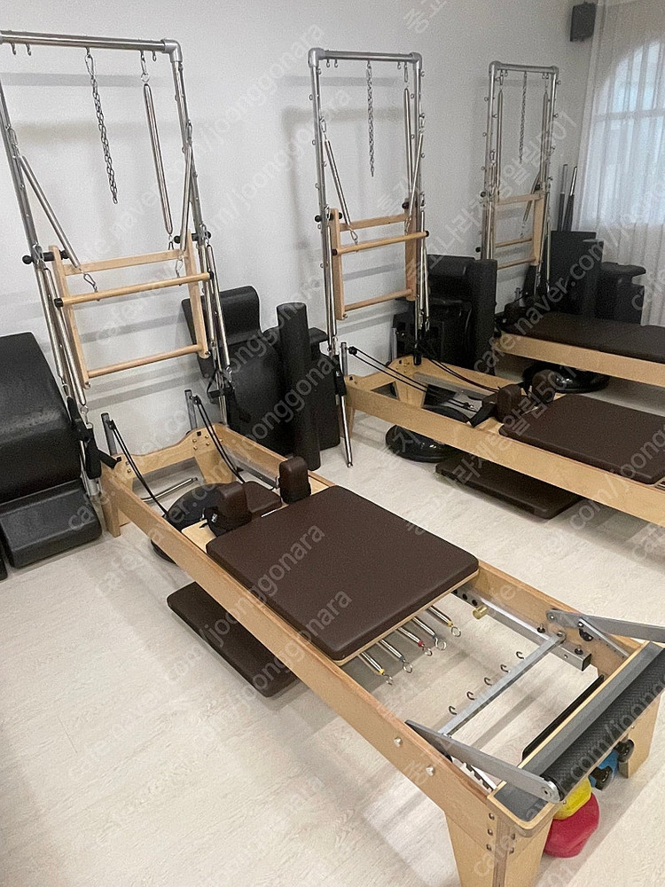 필라테스 기구, 타워리포머2대, 체어1대 일괄판매, 소도구 그냥 드립니다:)--0