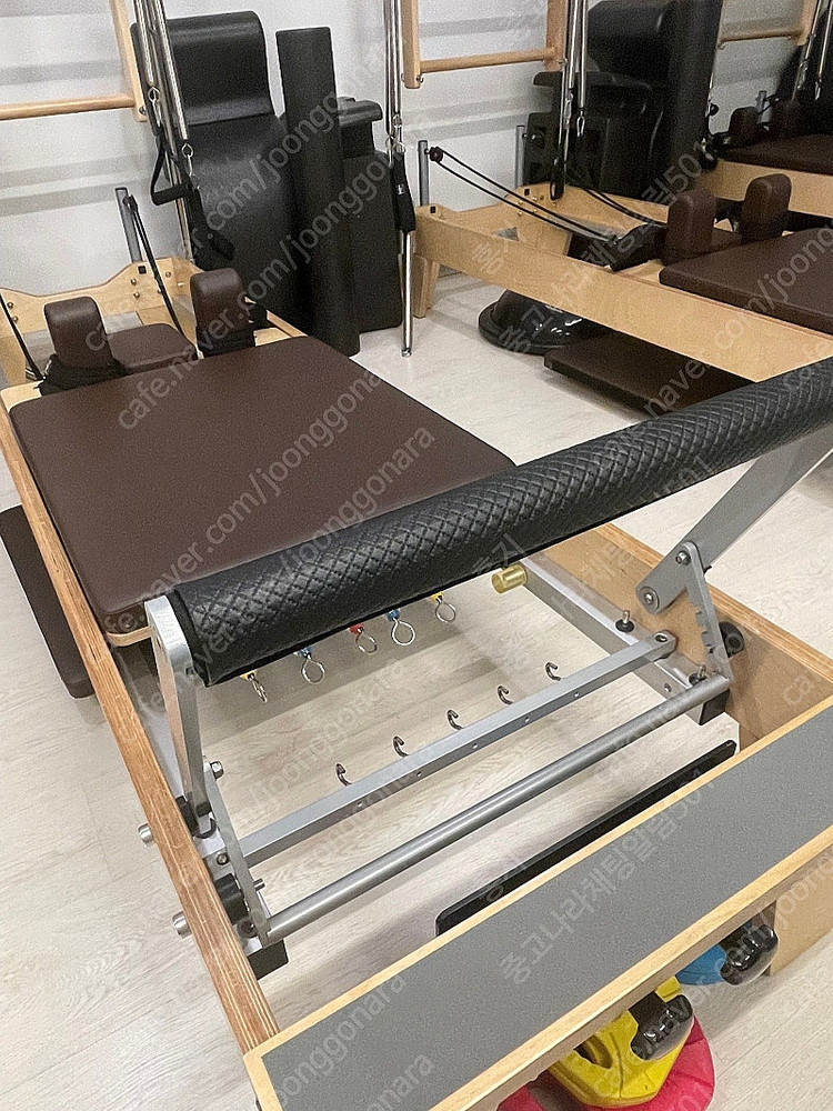 필라테스 기구, 타워리포머2대, 체어1대 일괄판매, 소도구 그냥 드립니다:)--2